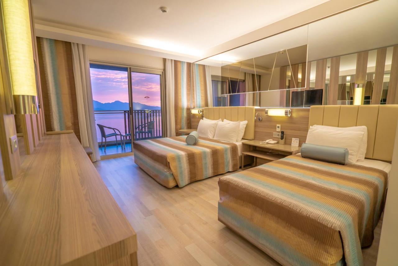 Turunc Premium Hotel ภายนอก รูปภาพ
